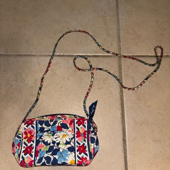 Vera Bradley Handbags - Vera Bradley Chain Strap Multicolor Floral Mini Crossbody Bag